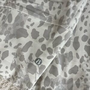 Lululemon Cheeta camo white  Print Leggings